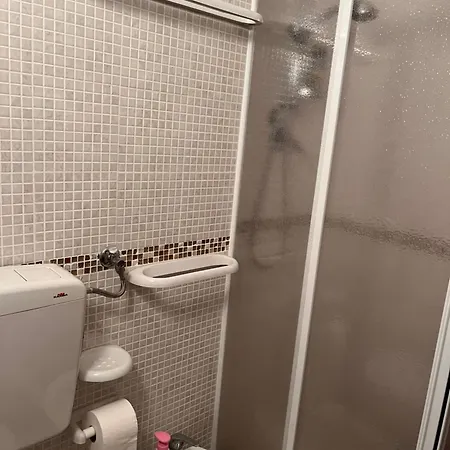 Perla Marina アパート