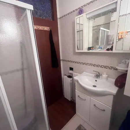 Perla Marina アパート ファーノ