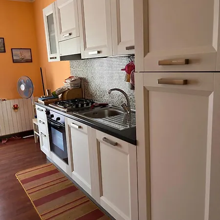 アパート Perla Marina ファーノ